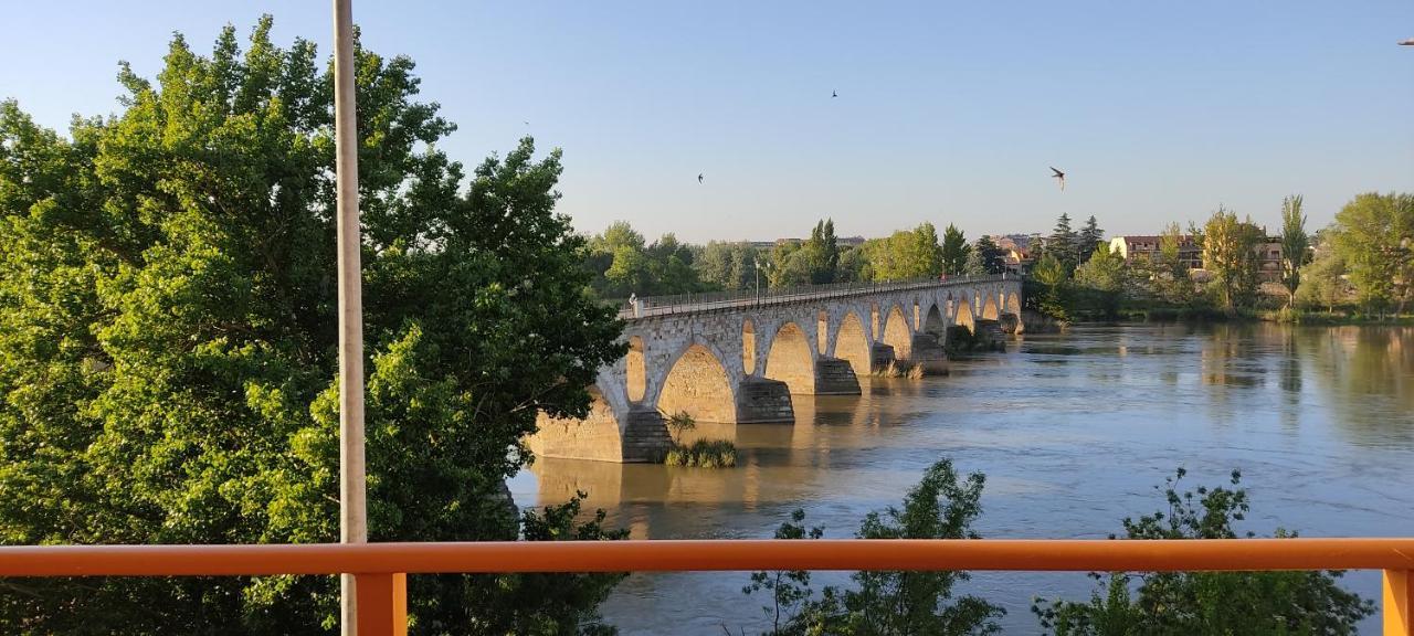 Ferienwohnung A Los Ojos Del Rio Duero Zamora Exterior foto