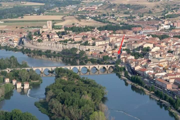 Ferienwohnung A Los Ojos Del Rio Duero Zamora Exterior foto