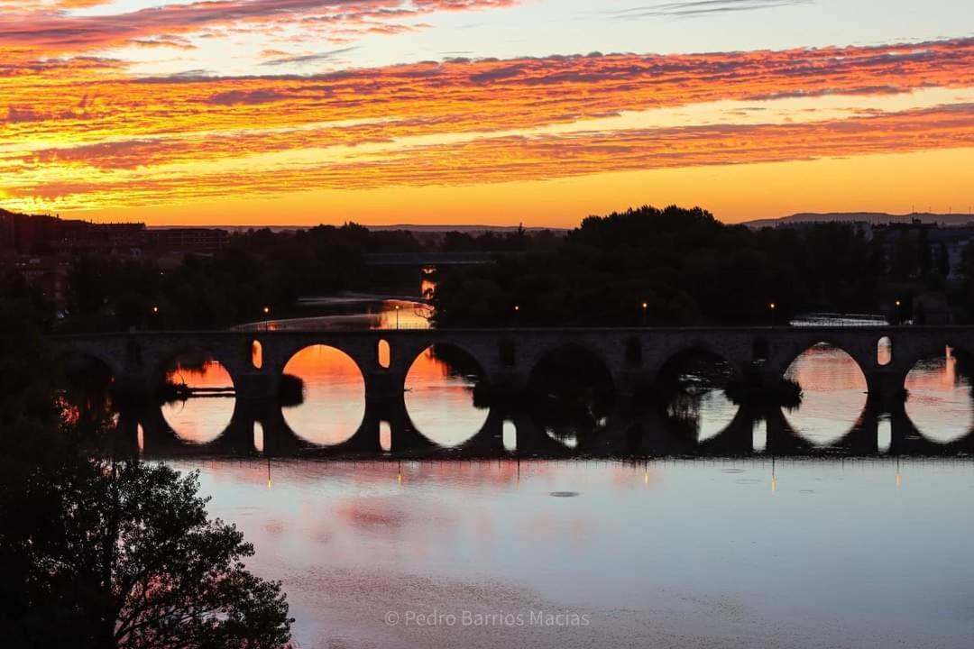 Ferienwohnung A Los Ojos Del Rio Duero Zamora Exterior foto