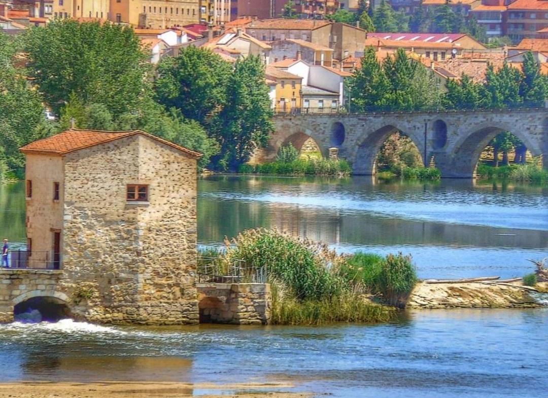 Ferienwohnung A Los Ojos Del Rio Duero Zamora Exterior foto