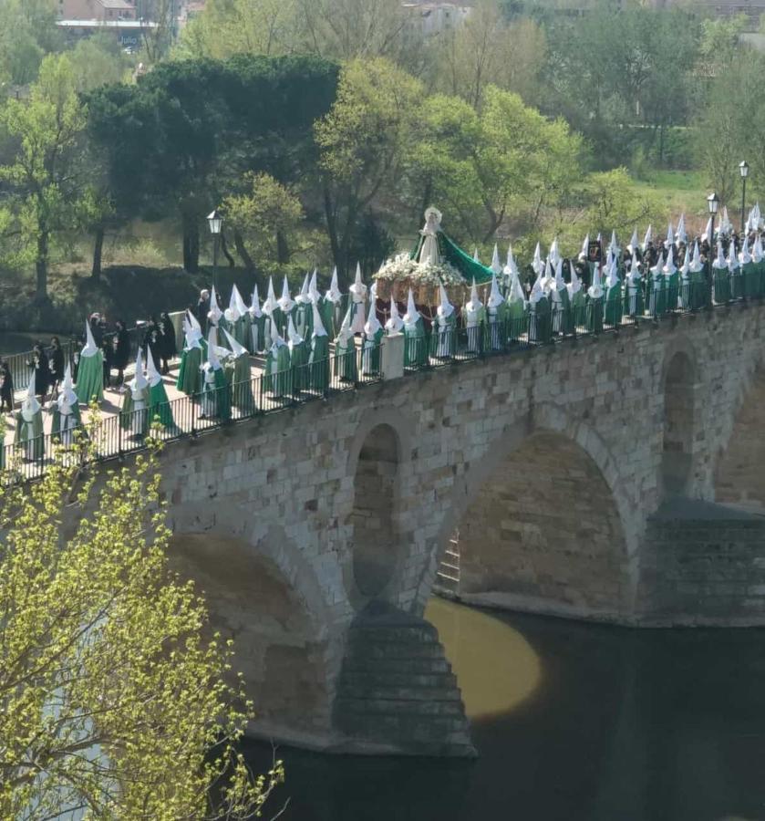 Ferienwohnung A Los Ojos Del Rio Duero Zamora Exterior foto