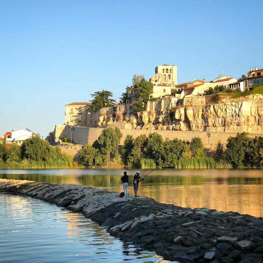 Ferienwohnung A Los Ojos Del Rio Duero Zamora Exterior foto